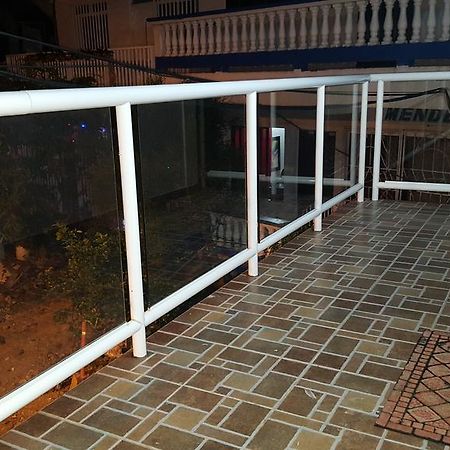 Apartamentos Turisticos Buena Vista San Andres  Bagian luar foto