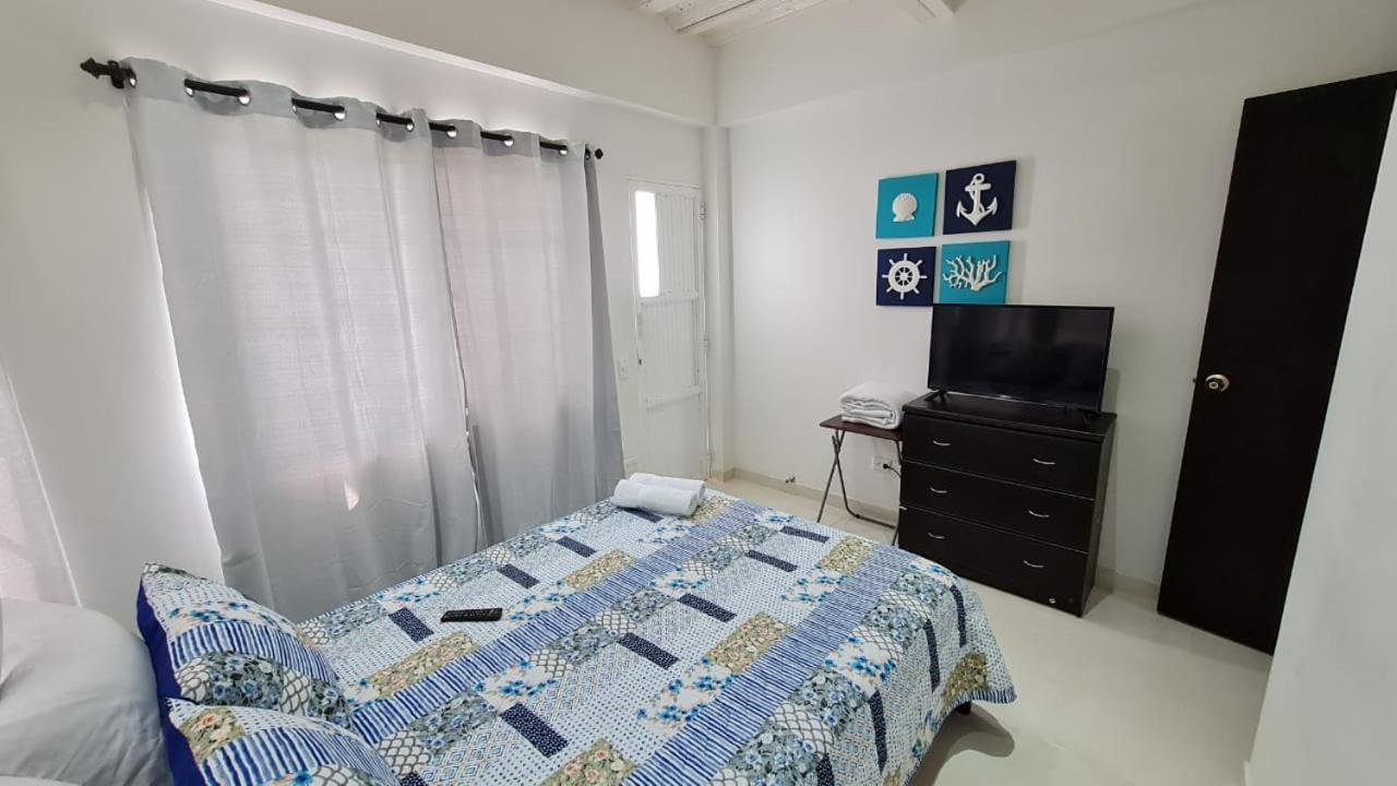 Apartamentos Turisticos Buena Vista San Andres  Bagian luar foto